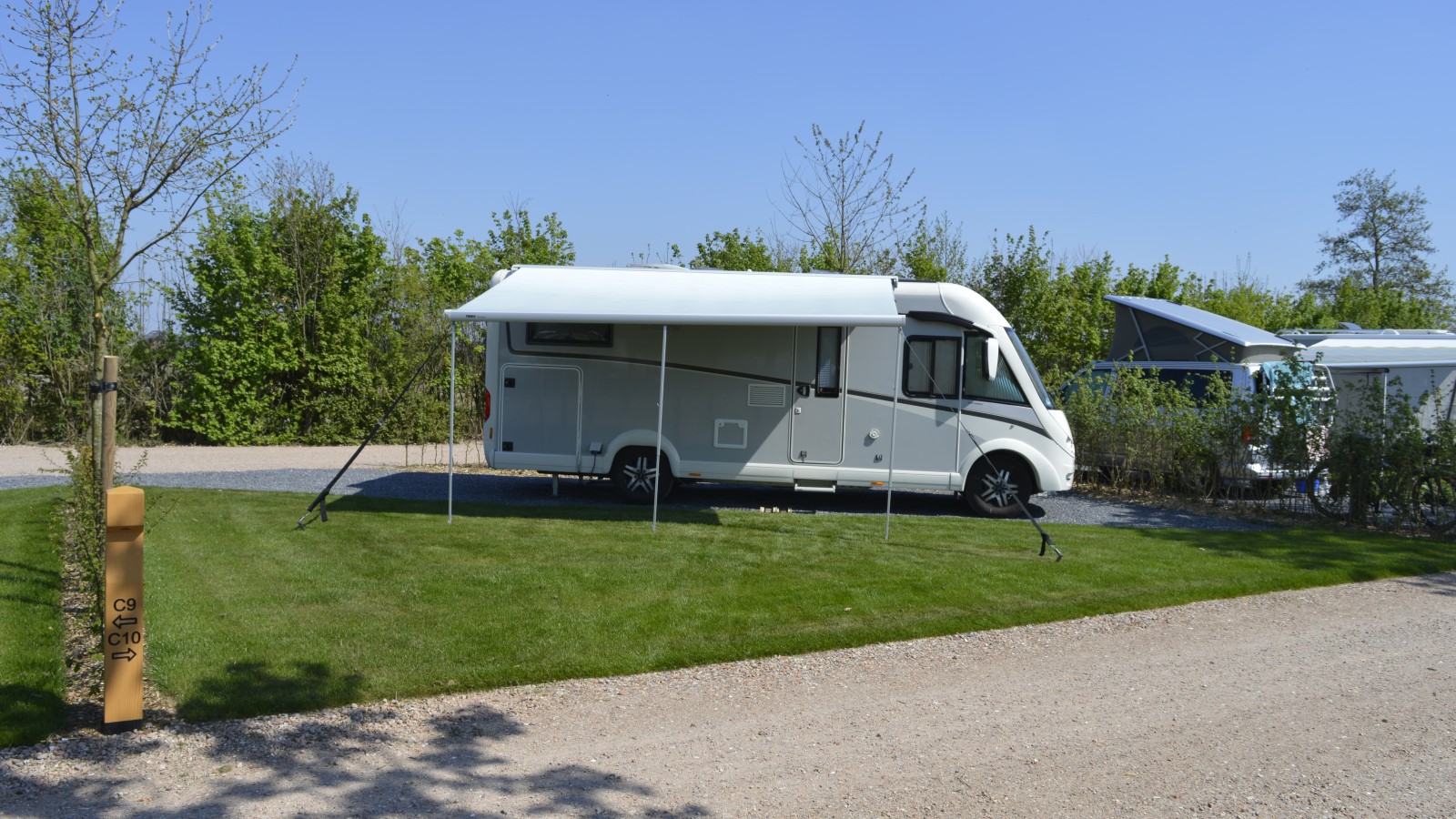 Camperplaats plus